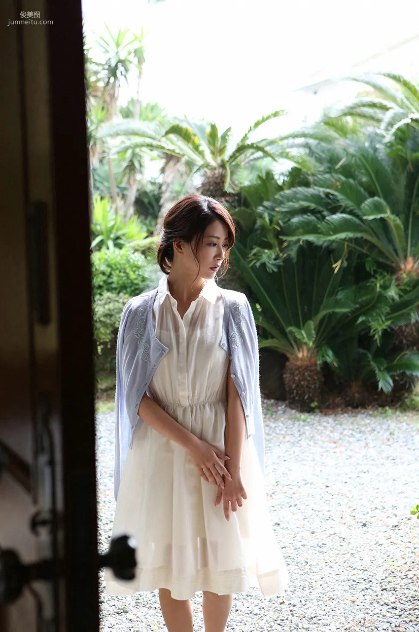神室舞衣《清楚妻の仮面の下》 [WPB-net] No.178 寫真集 106