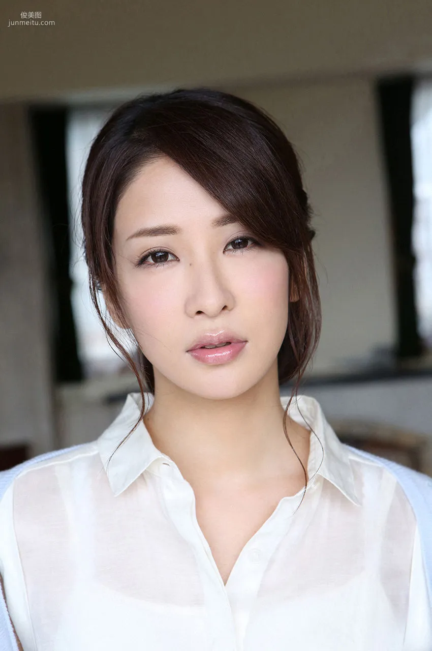 神室舞衣《清楚妻の仮面の下》 [WPB-net] No.178 寫真集 21