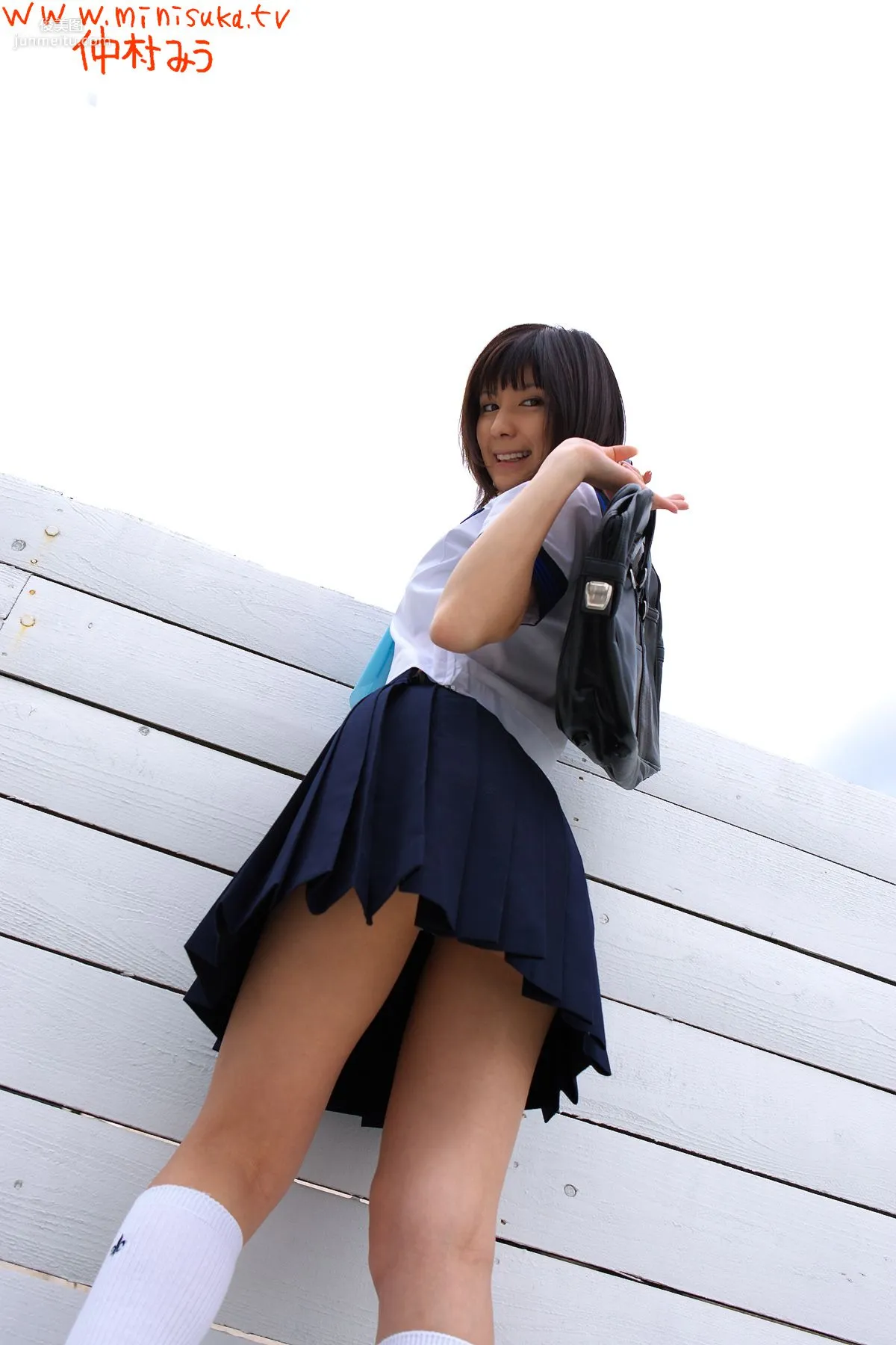 Miu Nakamura 仲村みう 第四部 [Minisuka.tv] 写真集3