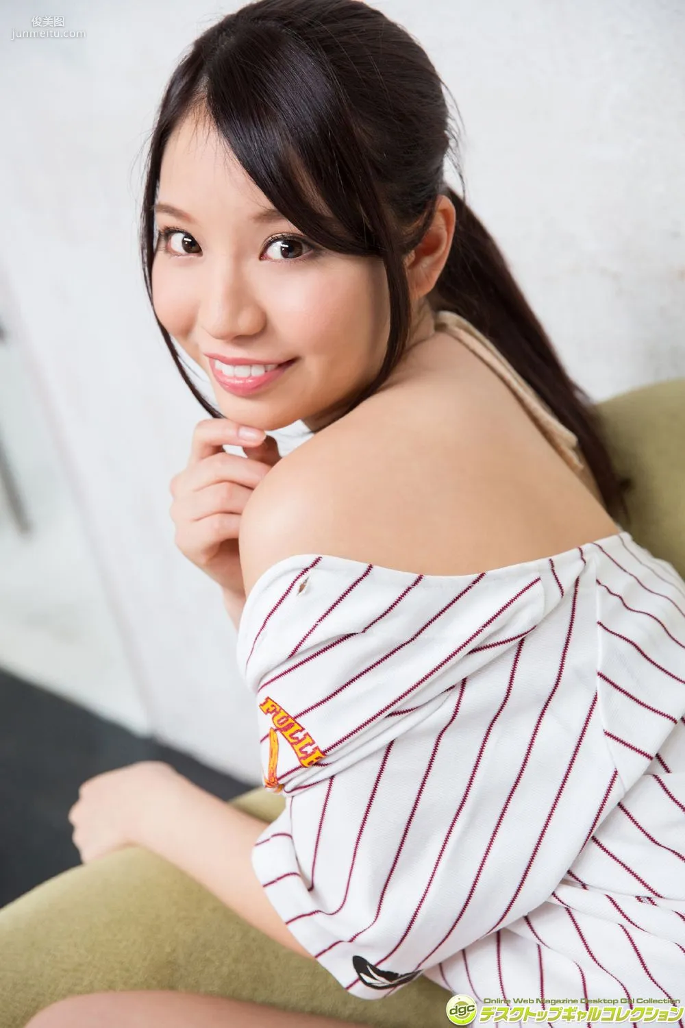 久松かおり/久松香織《自慢のＦカップボディがダイナミックに躍動》 [DGC] 寫真集 35