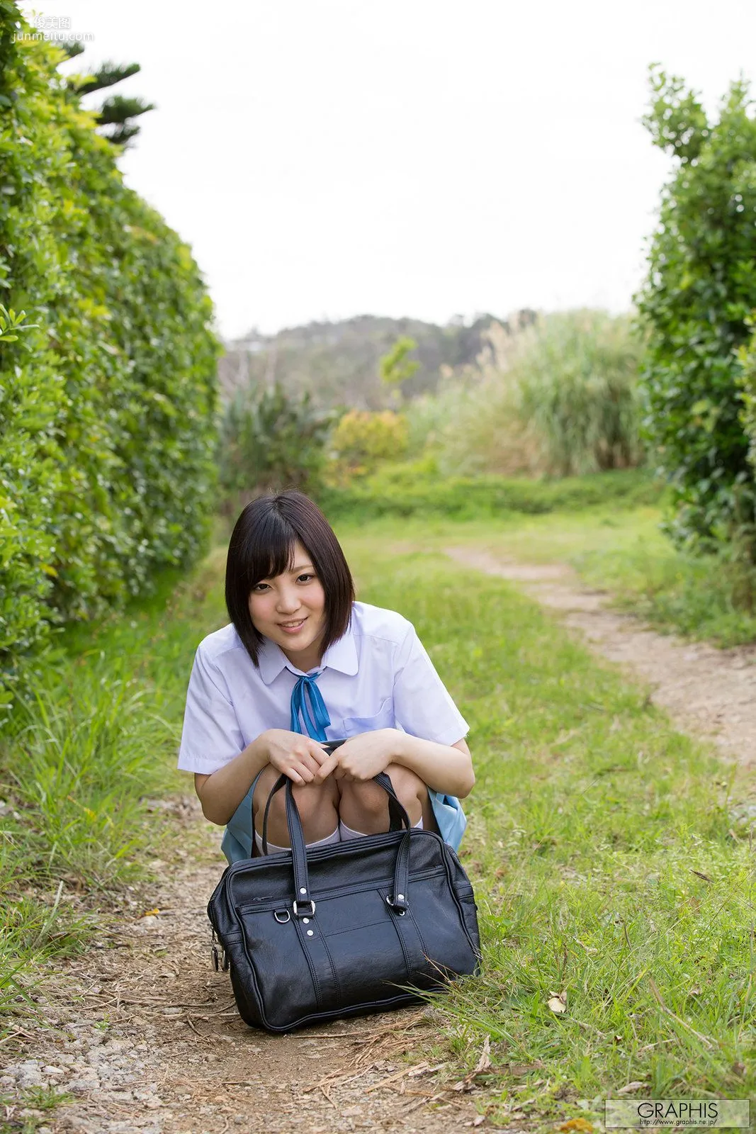 Umi Hirose 広瀬うみ/廣濑海 [Graphis] First Gravure 初脫ぎ娘 寫真集 14