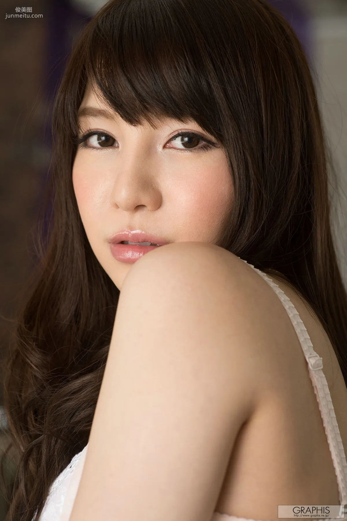 Aoi 葵/あおい《A》 [Graphis] Gals 写真集9