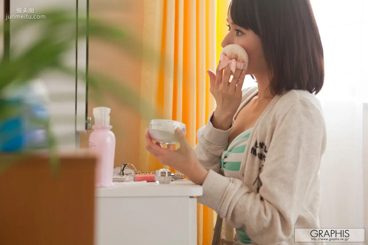 Yuzuka Kinoshita 木下柚花 [Graphis] Feti Style 寫真集 10