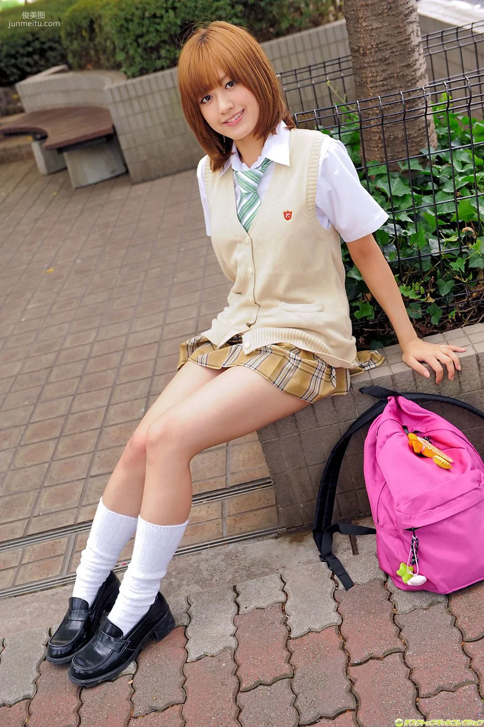 [DGC] NO.886 Cyndi Sakurai 桜井シンディ 制服美少女天國 寫真集 23