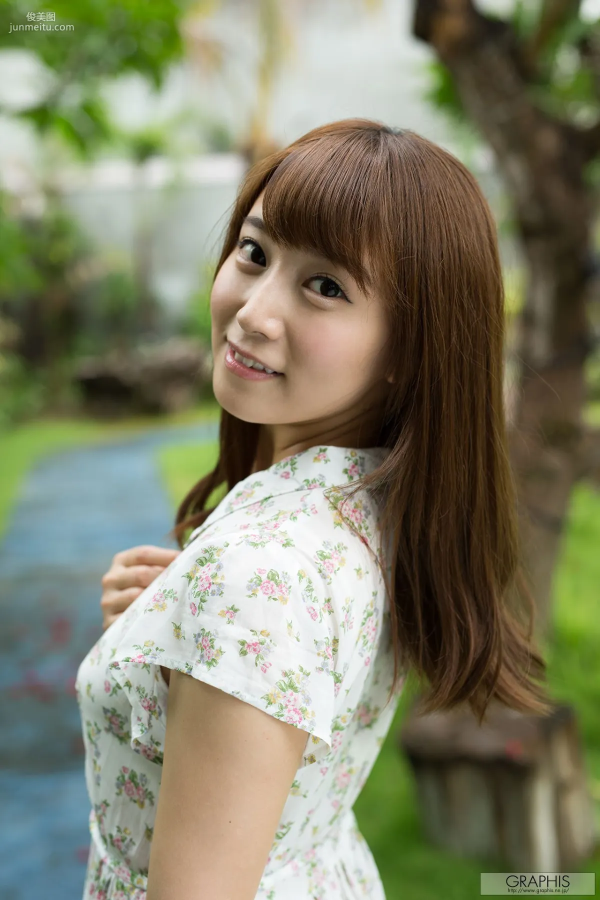 初川みなみ《Ladylike, cute girl!》 [Graphis] Gals 写真集2