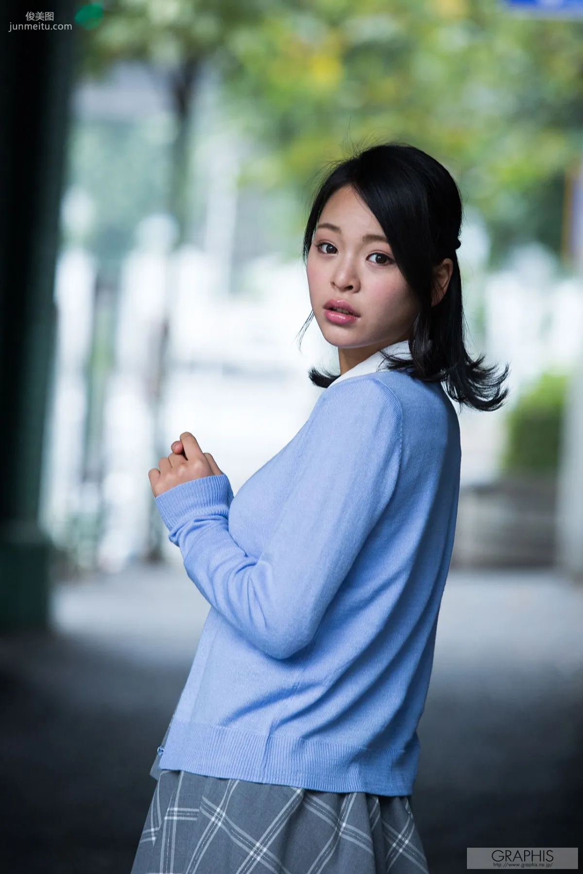 Manaka Minami 南真菜果 [Graphis] First Gravure 初脫ぎ娘 寫真集 22
