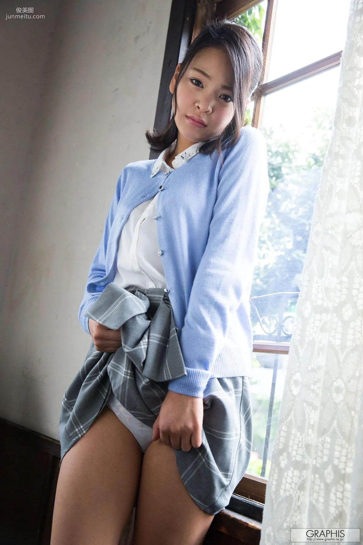 Manaka Minami 南真菜果 [Graphis] First Gravure 初脫ぎ娘 寫真集 26