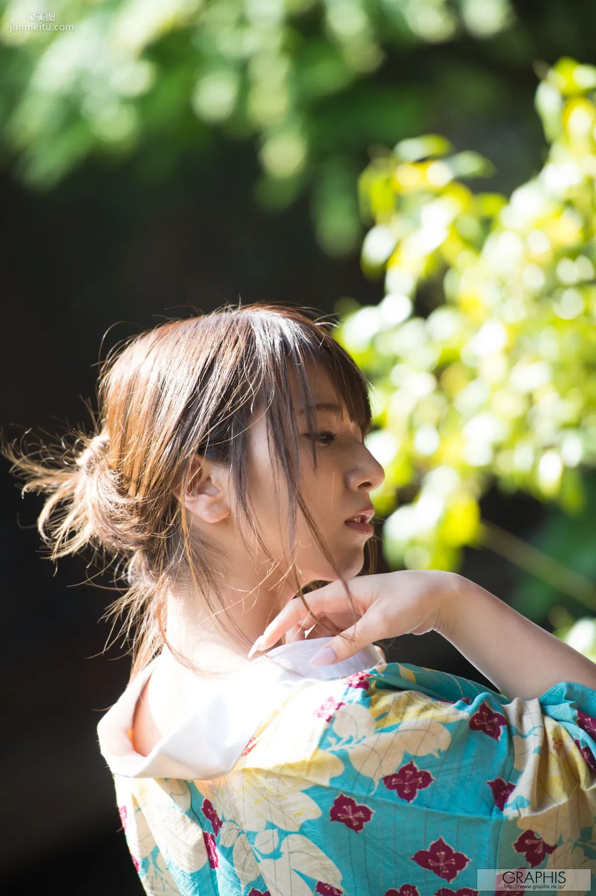 園田みおん《AWESOME》 [Graphis] Gals 写真集2