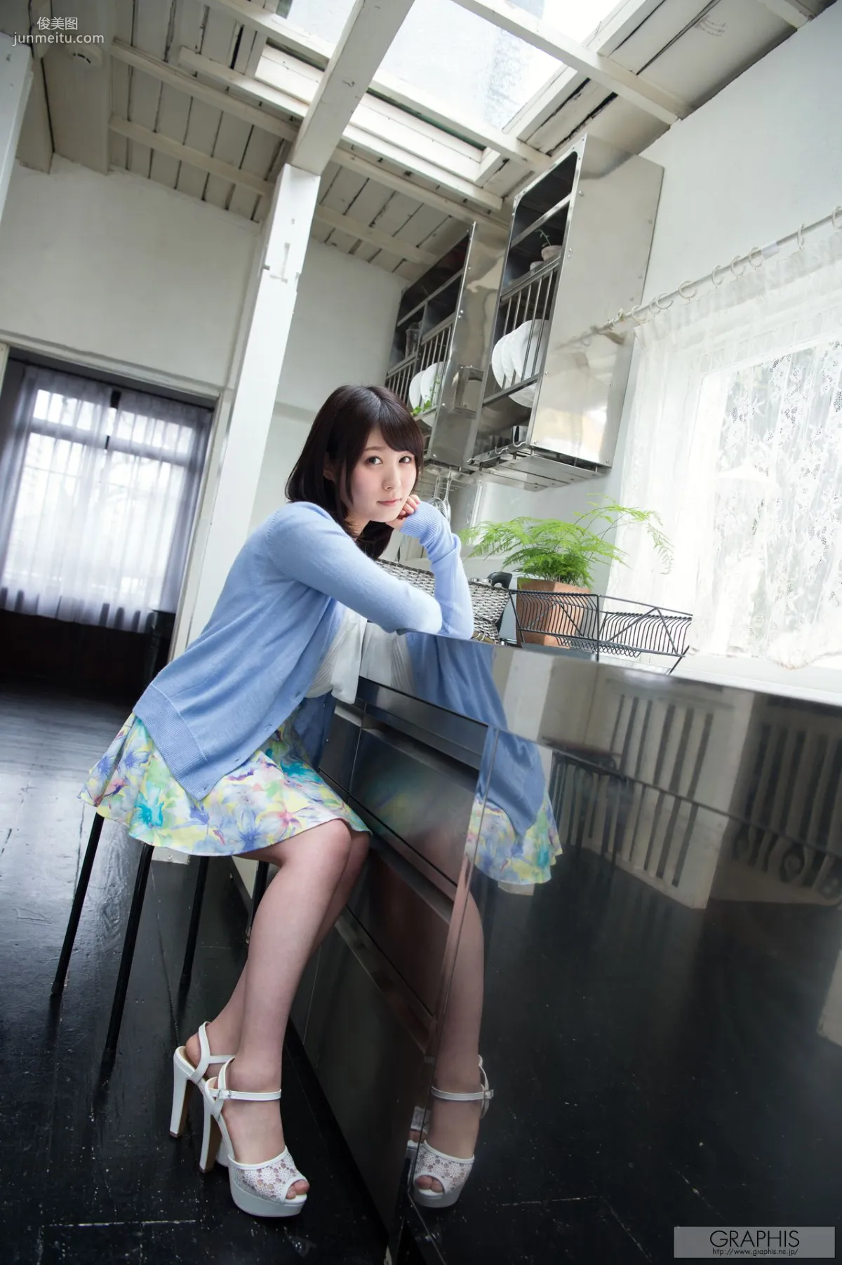 飛鳥りん/飞鸟铃『Sunny Place』 [Graphis] Gals 写真集1