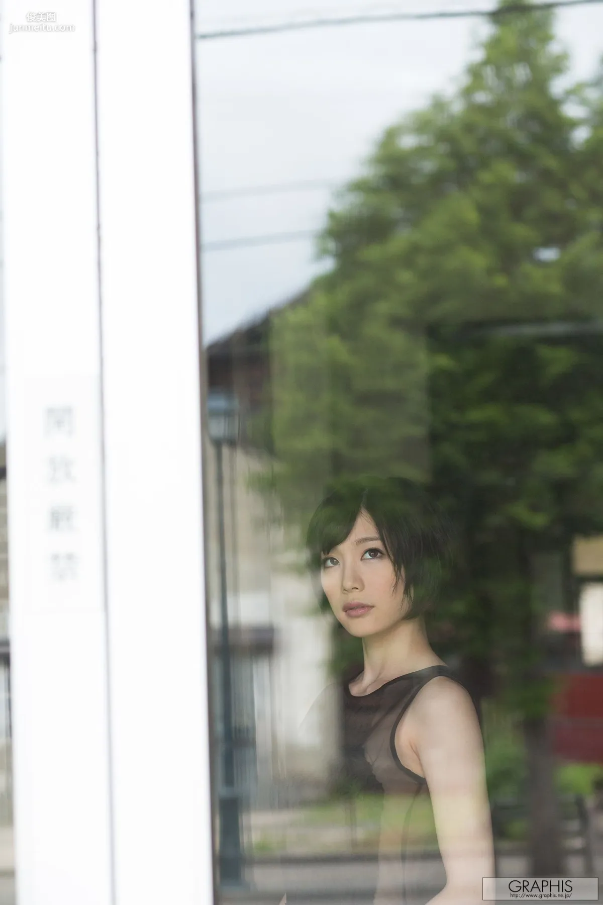 鈴村 あいり《Summer Special 2015 》 [Graphis] 写真集7