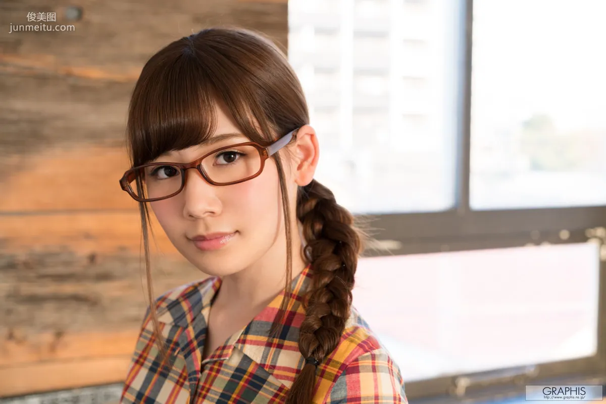 Tsumugi Akari 明裡つむぎ/明裡紬 [Graphis] First Gravure 初脫ぎ娘 寫真集 45