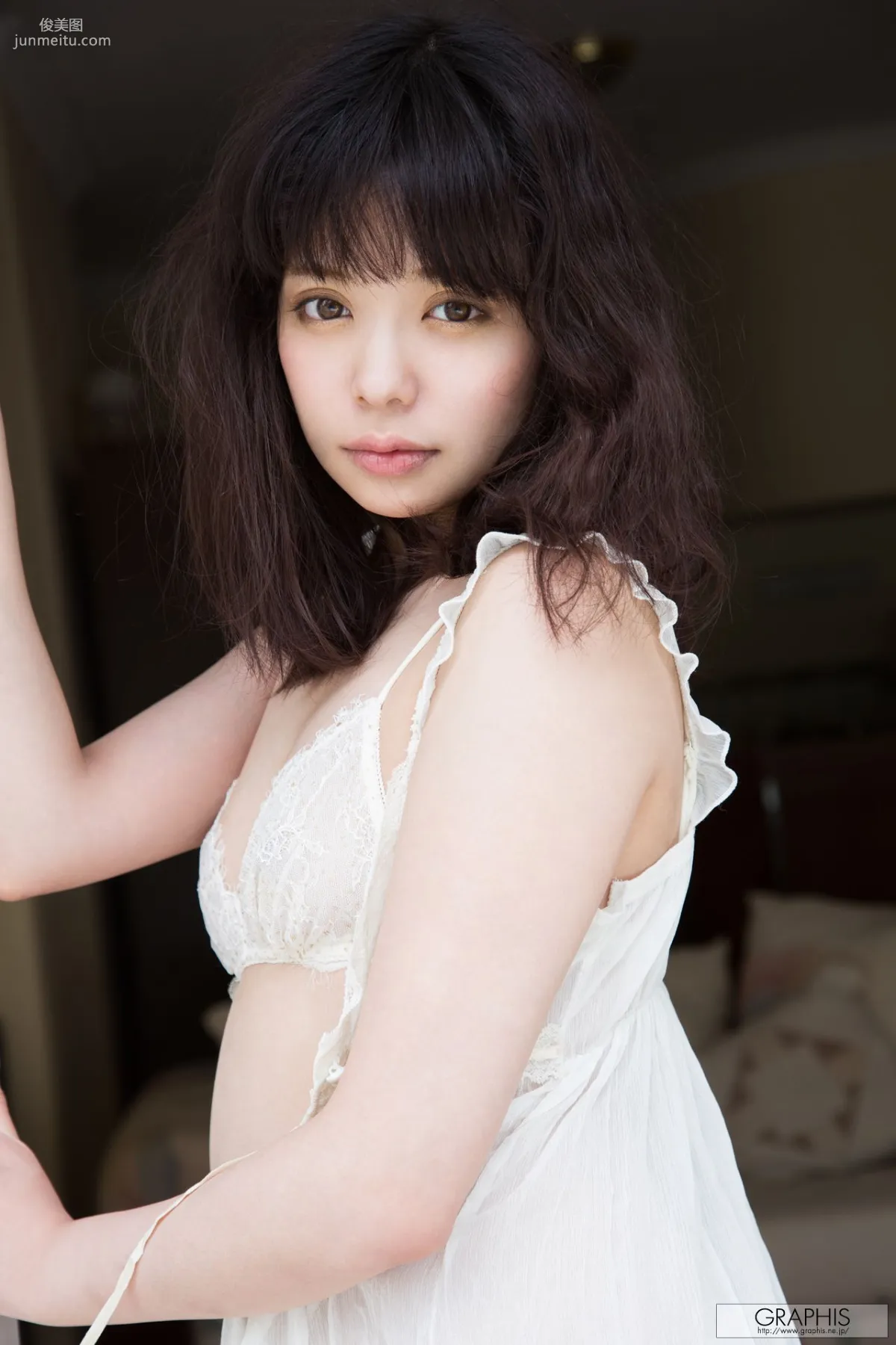 凰かなめ『lovely doll』 [Graphis] Gals 写真集14