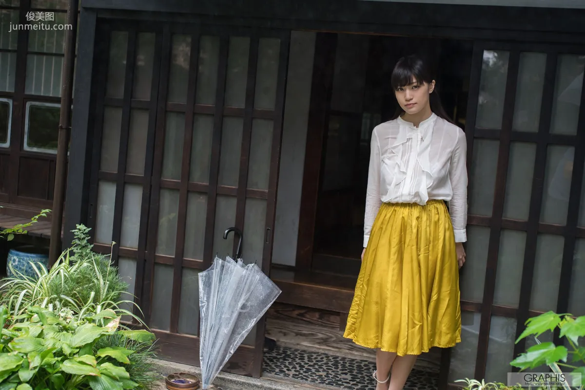 高橋しょう子《Noble bomb》 [Graphis] Gals 写真集3