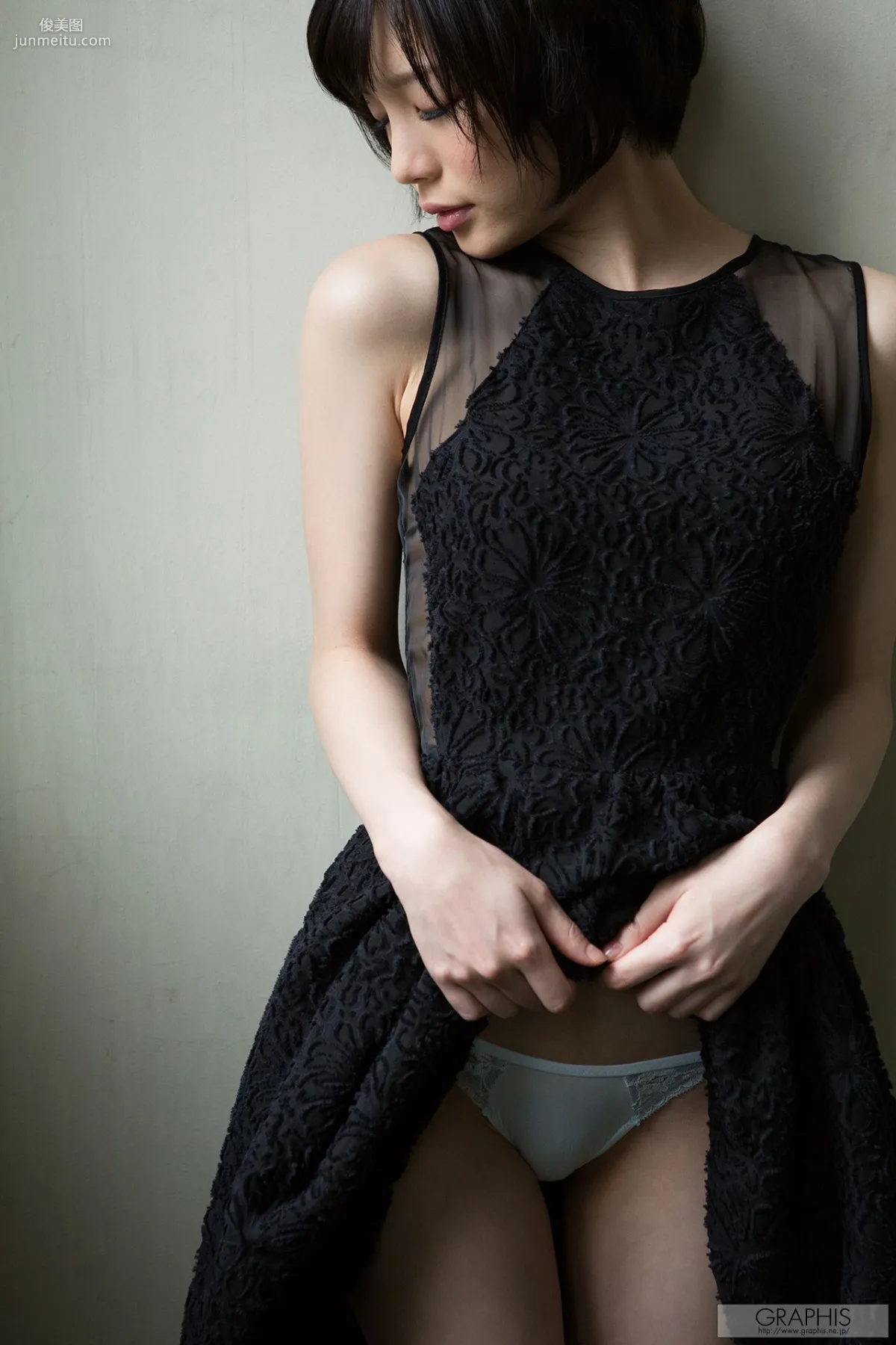 鈴村 あいり《Summer Special 2015 》 [Graphis] 写真集9