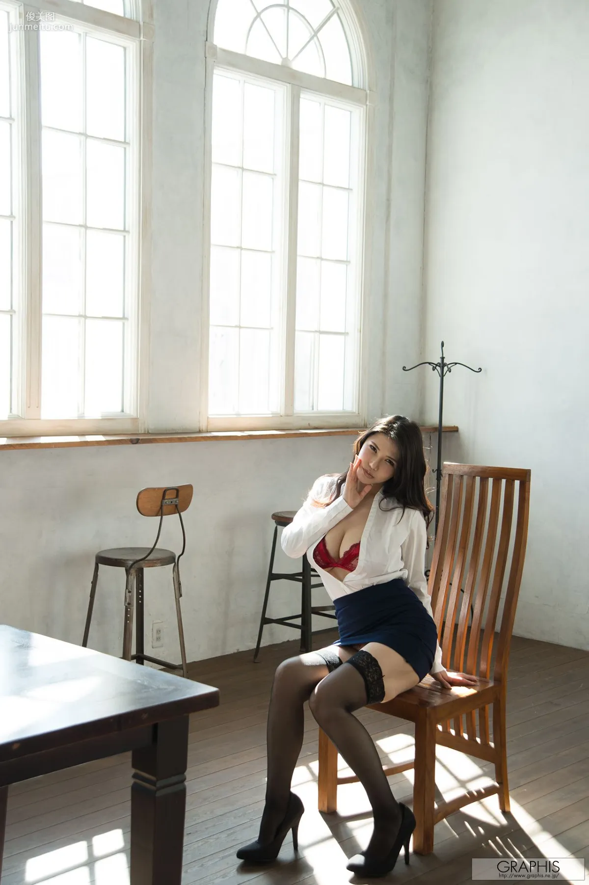 冲田杏梨『Console』 [Graphis] Gals 写真集22