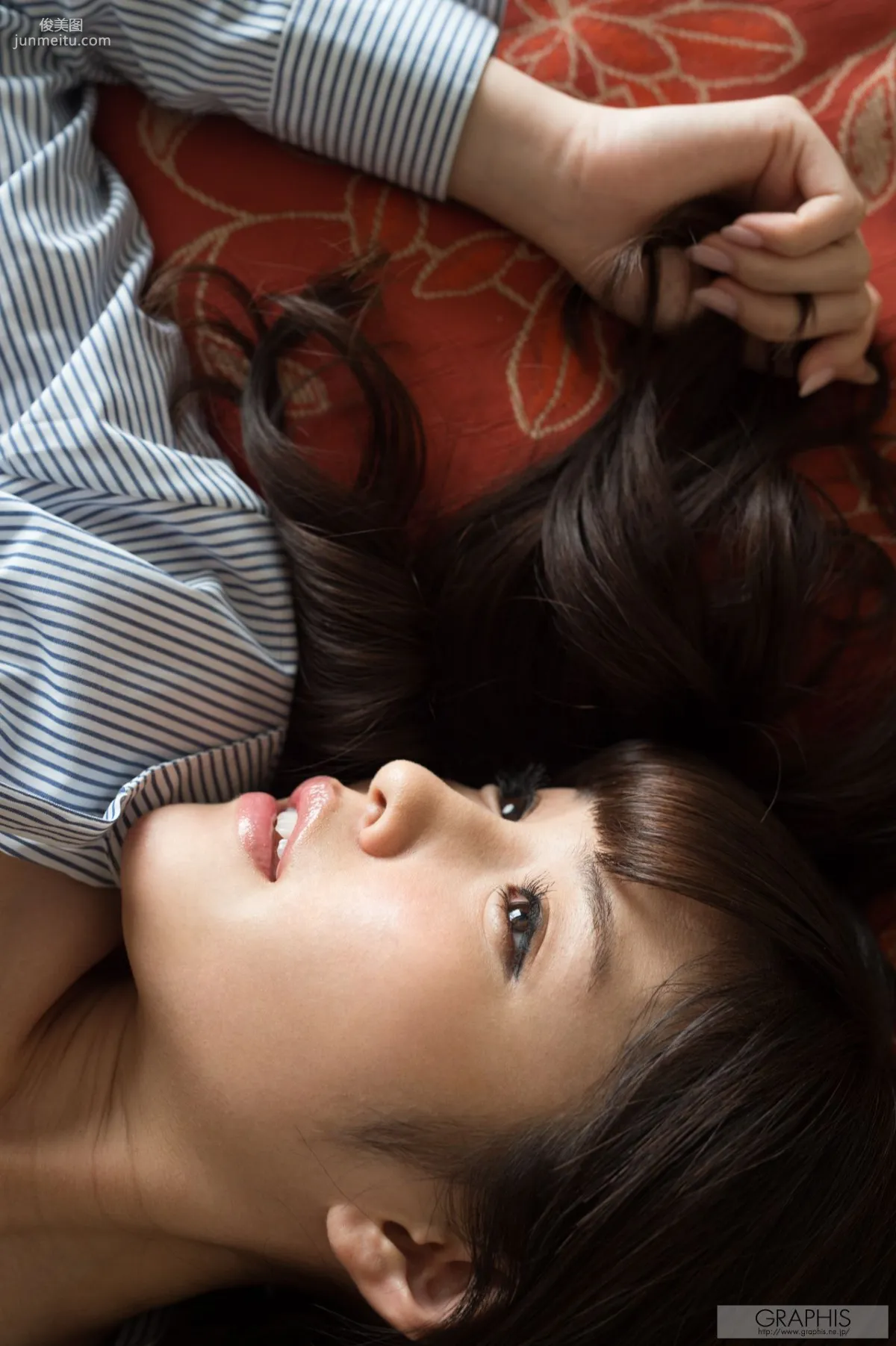 橋本ありな《Angel whisper》 [Graphis] Gals 写真集46