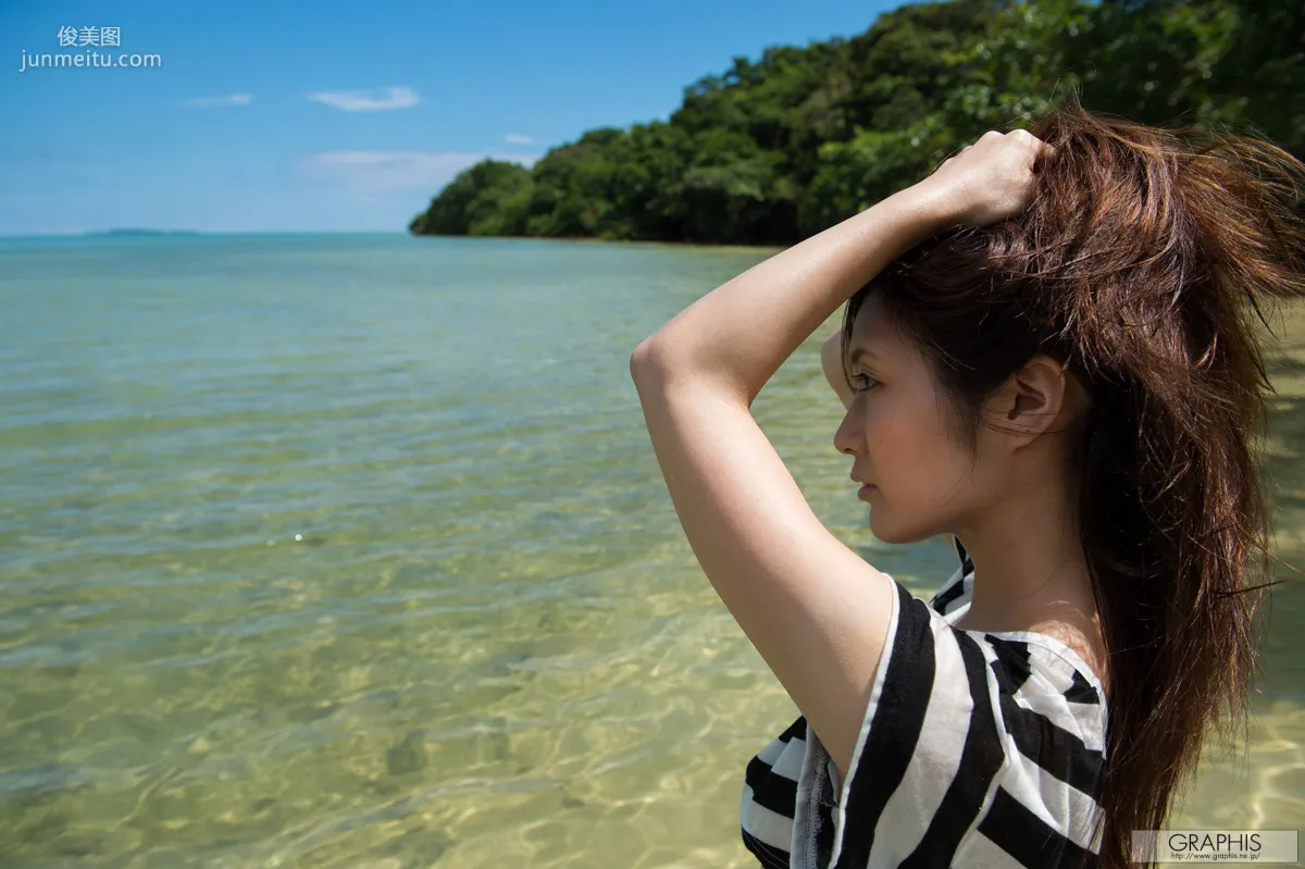 青山はな/青山華《Vestiges of summer》 [Graphis] Gals 寫真集 1