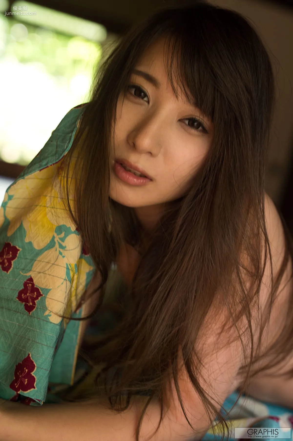 園田みおん《AWESOME》 [Graphis] Gals 写真集9