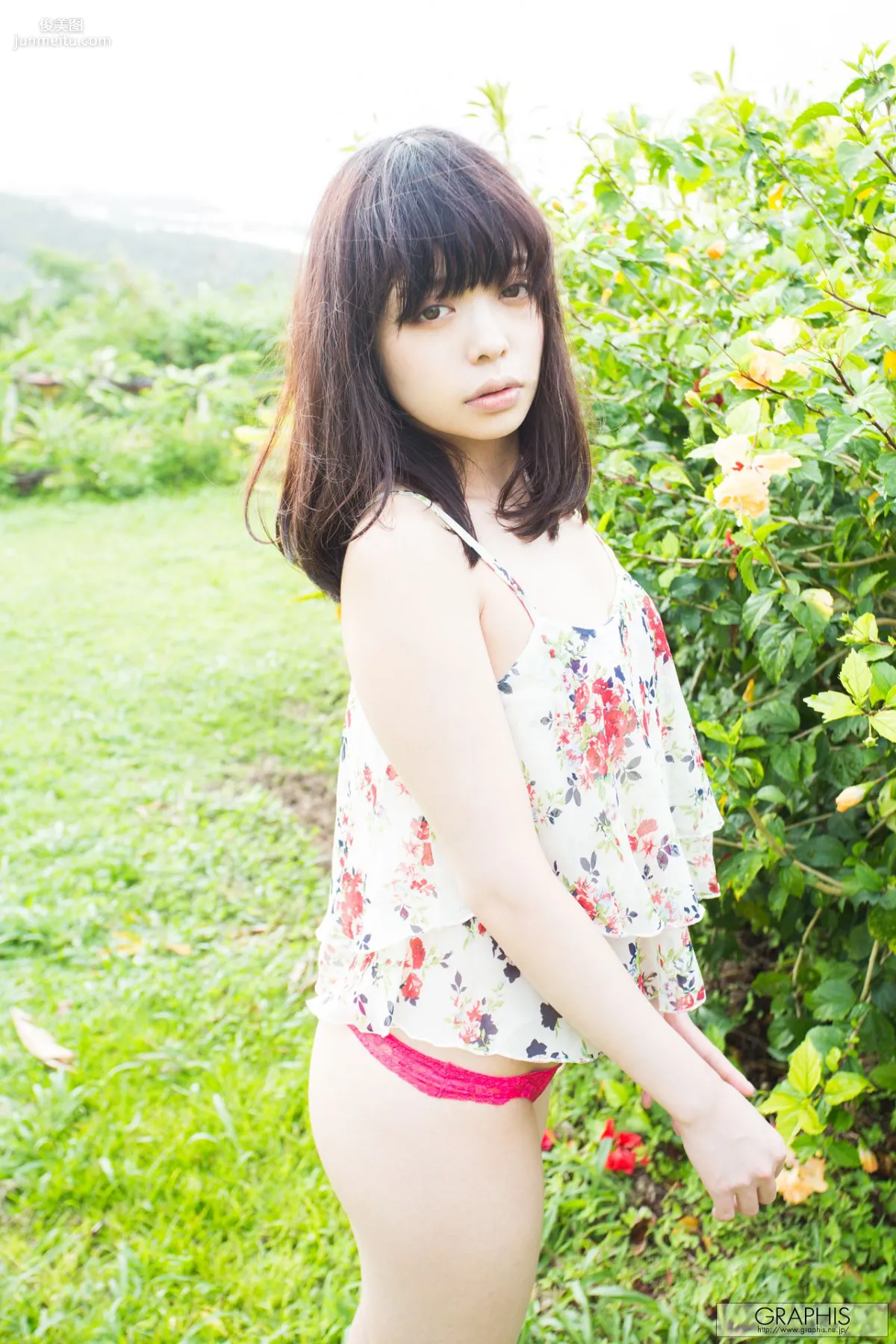 凰かなめ『lovely doll』 [Graphis] Gals 写真集49