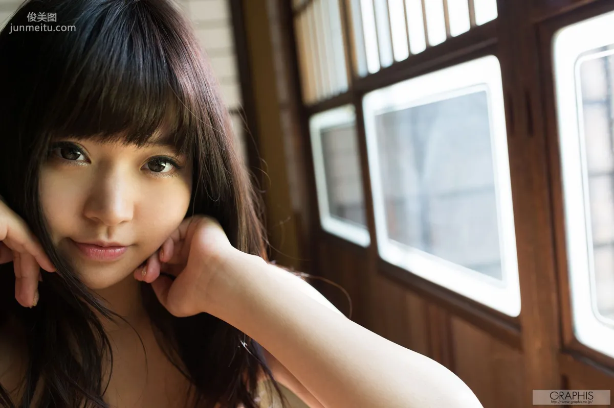 彩乃なな/彩乃奈奈『Whimsical cat』 [Graphis] Gals 写真集38