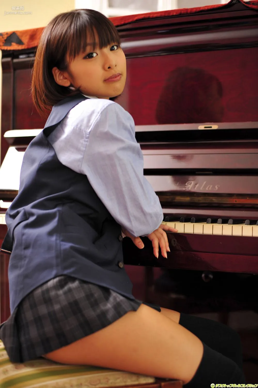 [DGC] NO.992 Ran Sakai 酒井蘭 制服美少女天國 寫真集 22