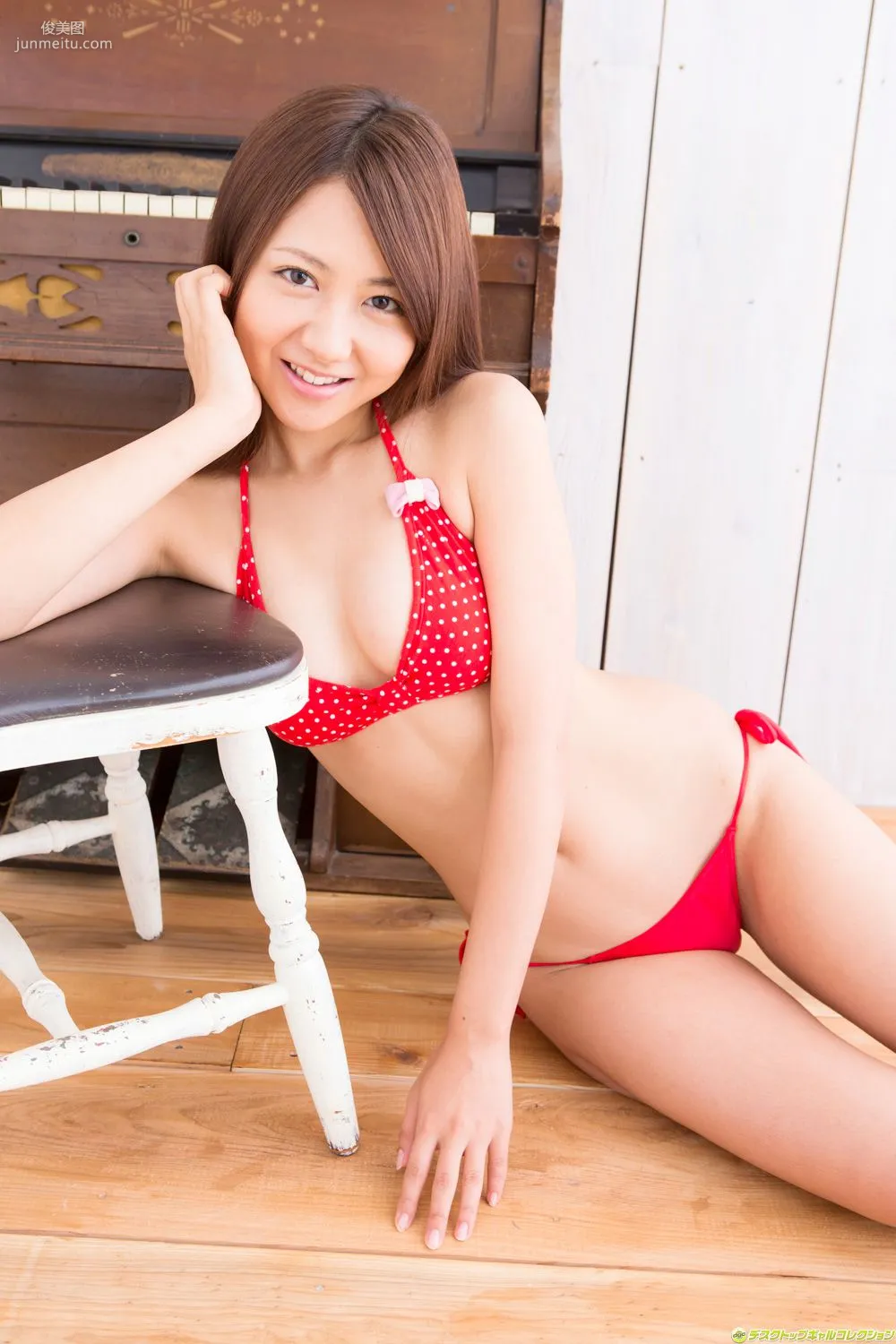 由井香織《パーフェクト・ヴィーナスの眩しい微笑み》寫真集 [DGC] NO.1079 57