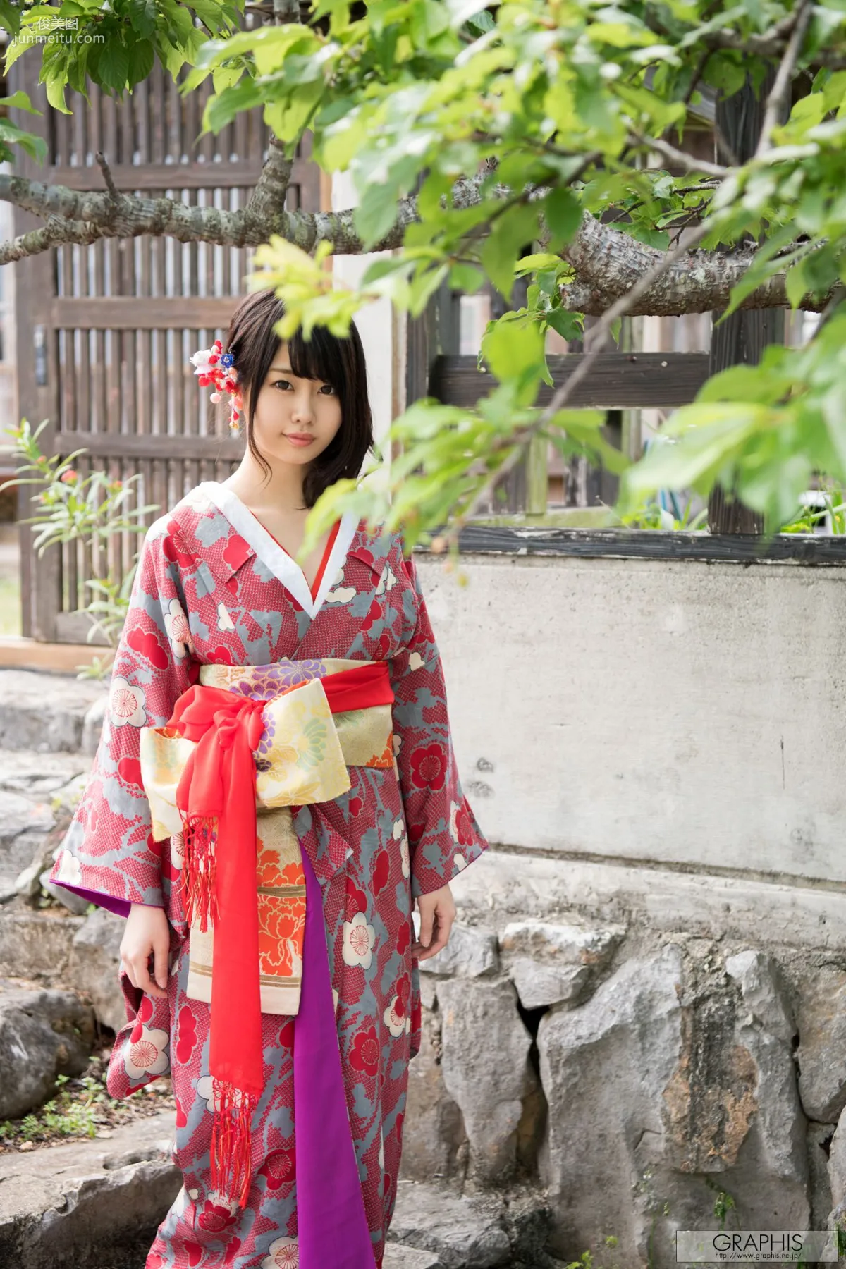 春宮すず《Spring Breeze》 [Graphis] Gals 写真集2