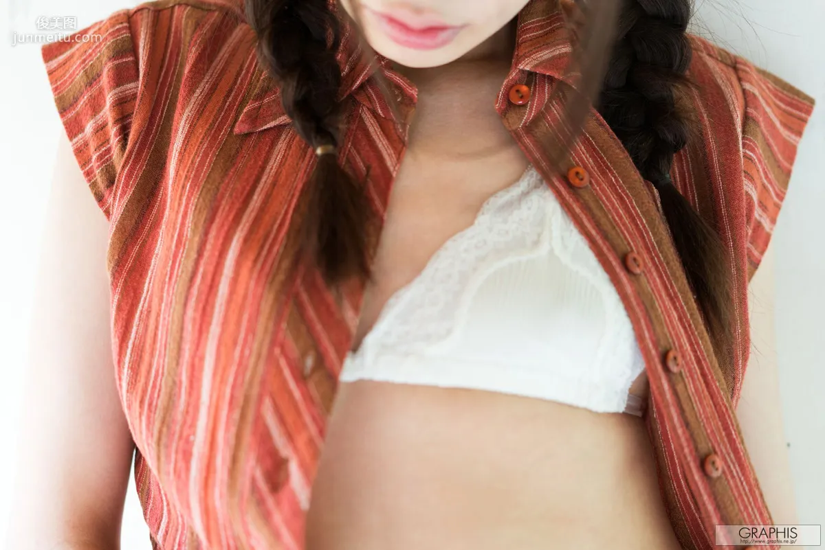 Kaname Ootori 凰かなめ/鳳香奈芽 [Graphis] First Gravure 初脫ぎ娘 寫真集 26