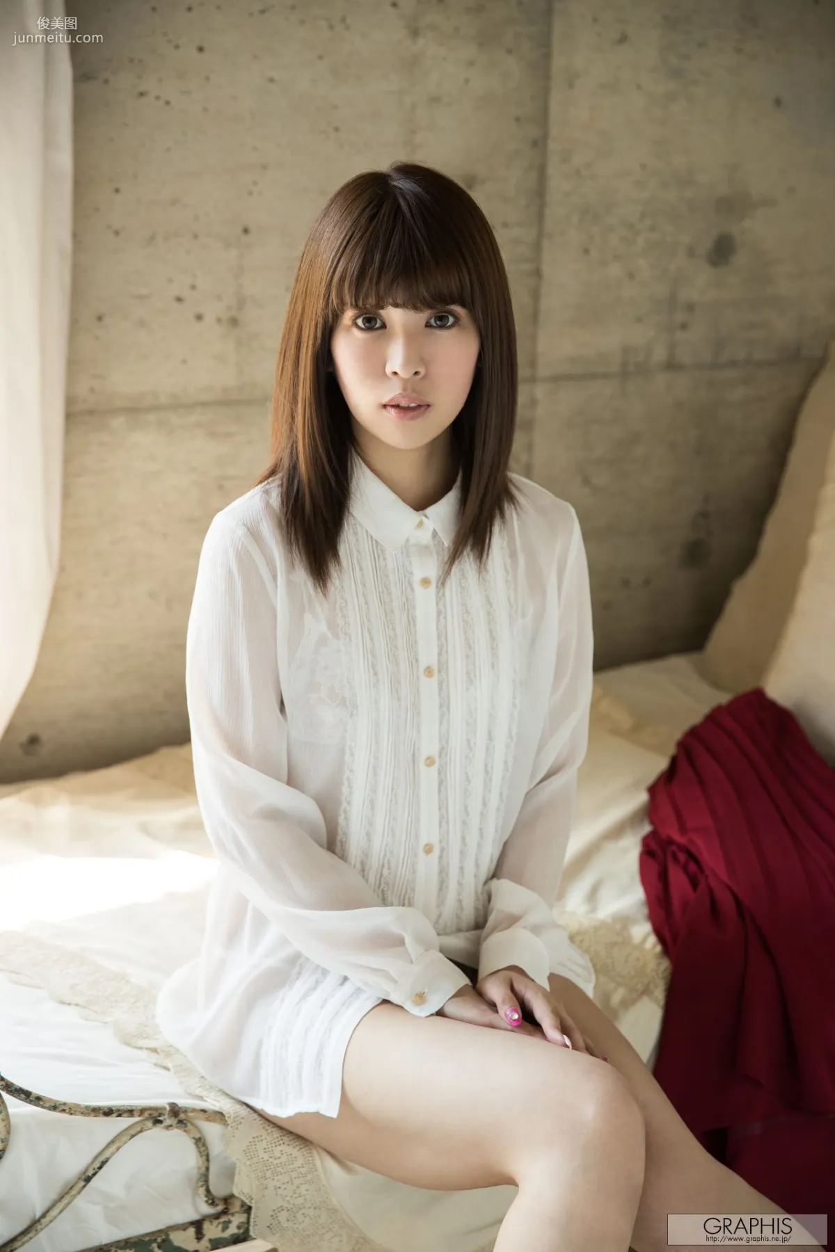 ANRI《Happy-Go-Lucky》 [Graphis] GW SPECIAL  写真集32