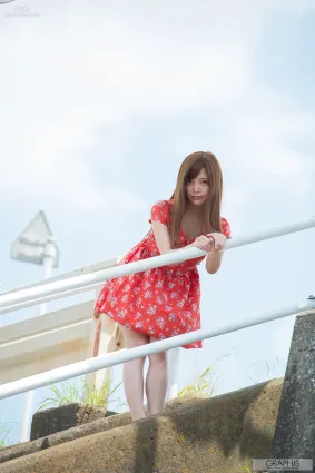 榊梨々亜/榊梨梨亞《Be shy》 [Graphis] Gals 寫真集