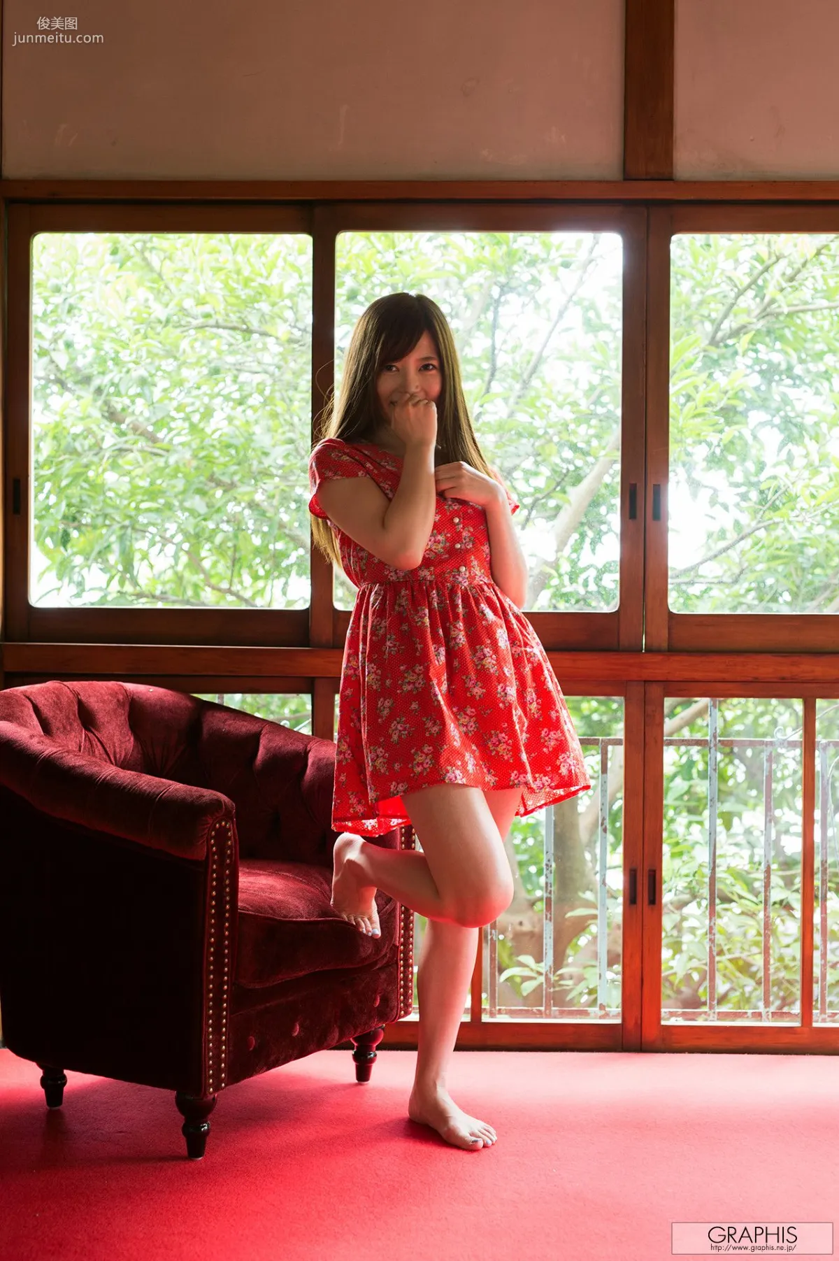 榊梨々亜/榊梨梨亚《Be shy》 [Graphis] Gals 写真集13