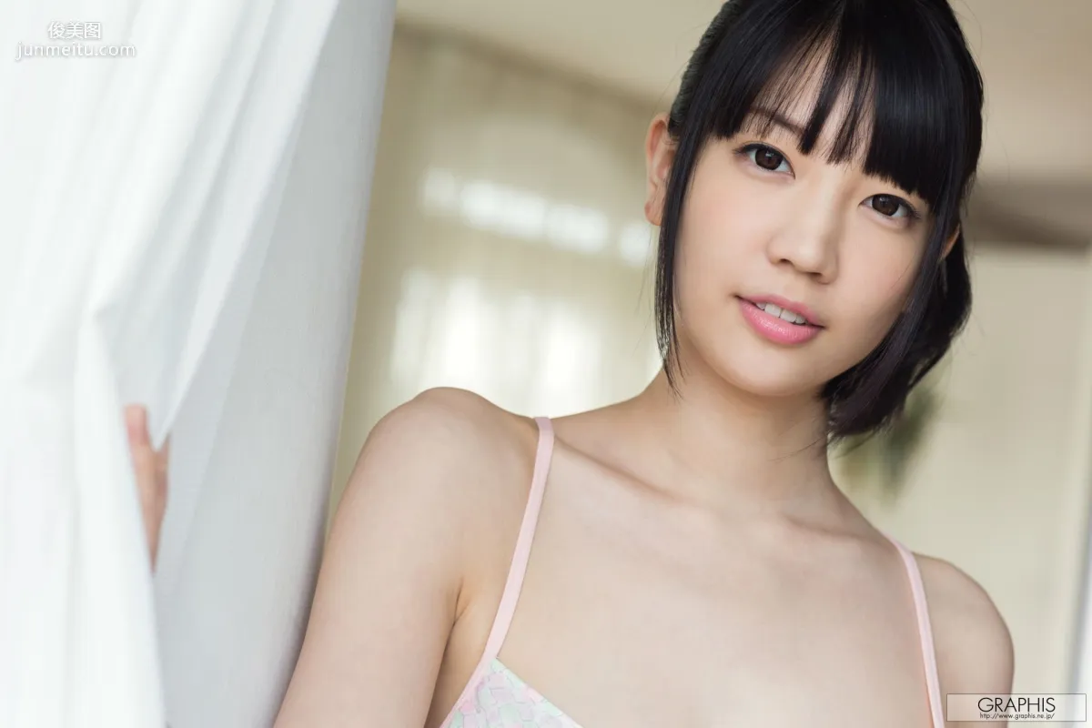 鈴木心春《Frontier》 [Graphis] Gals 写真集12