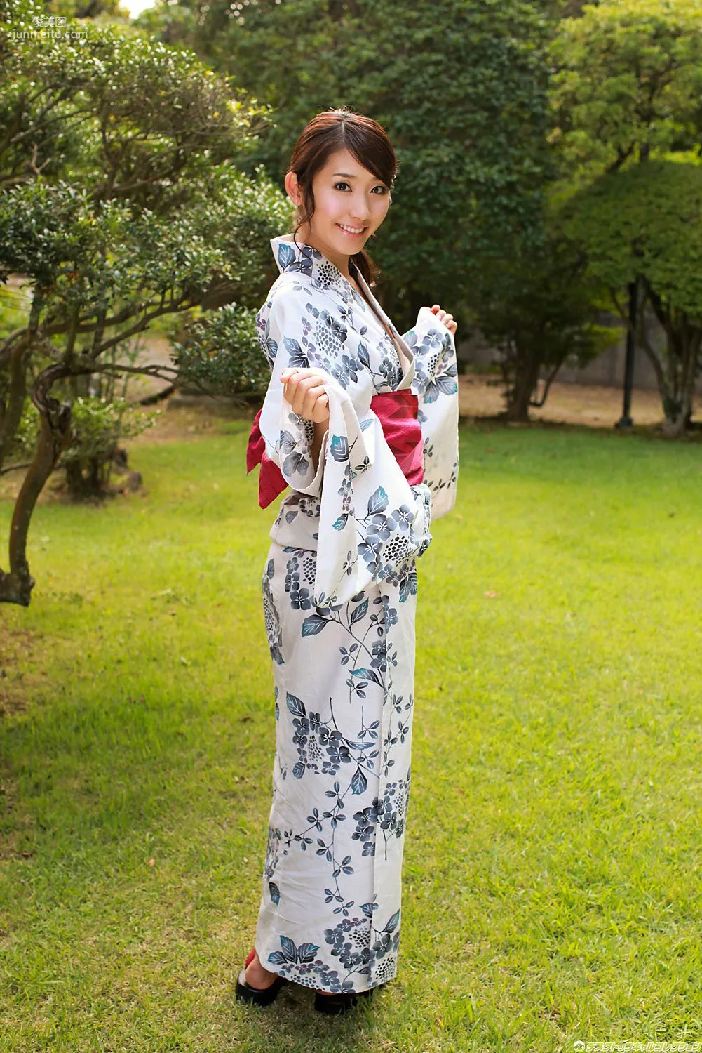 小原春香《清純でセクシーなアンバランスな魅力》寫真集 [DGC] NO.1061 57