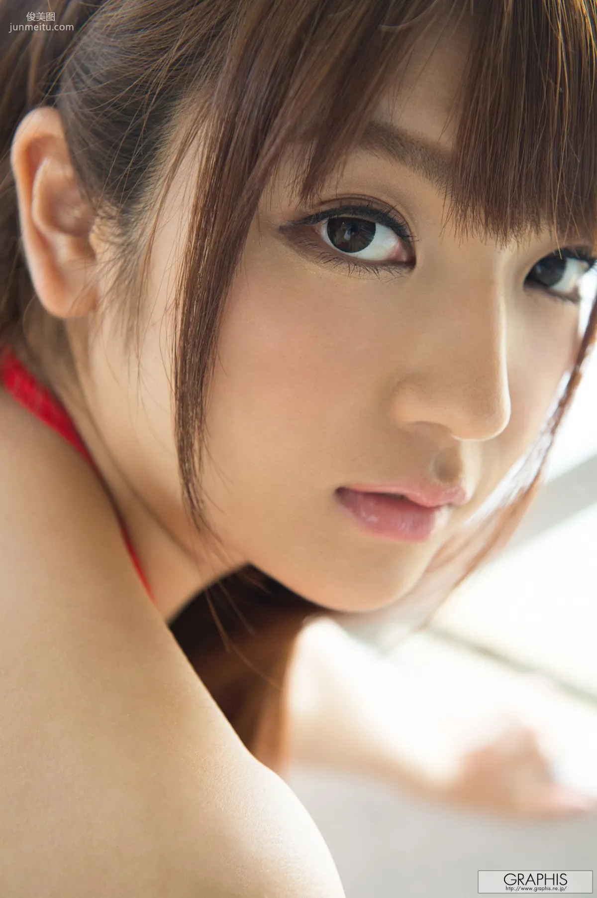 神咲詩織《Surround You》 [Graphis] Gals 写真集2