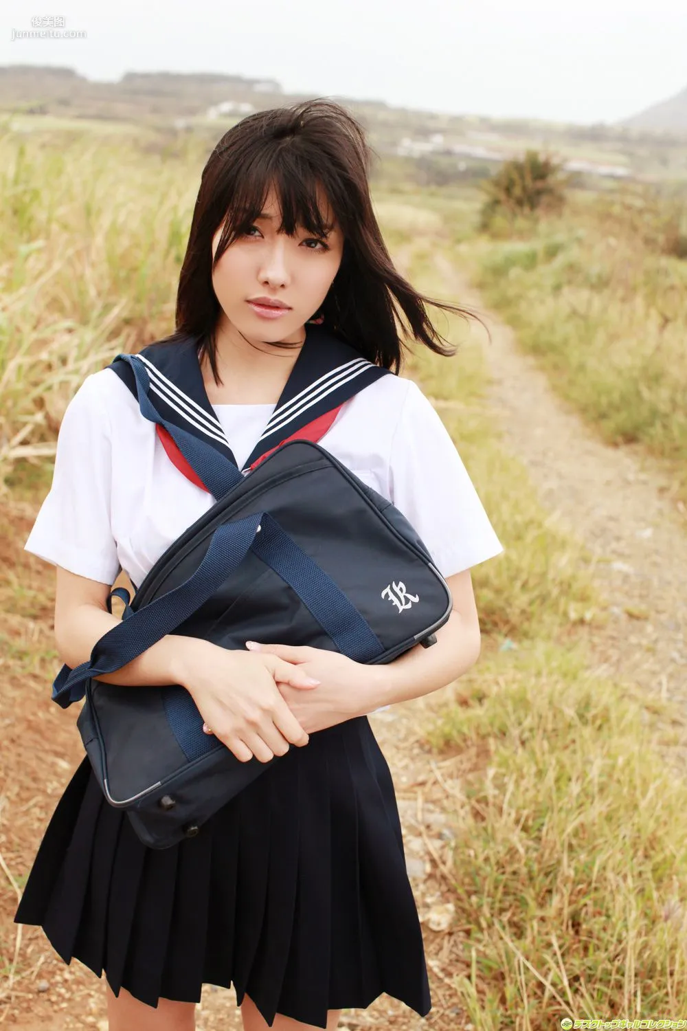 [DGC] NO.1113 Anna Konno 今野杏南 Gravure Idols 寫真集 1