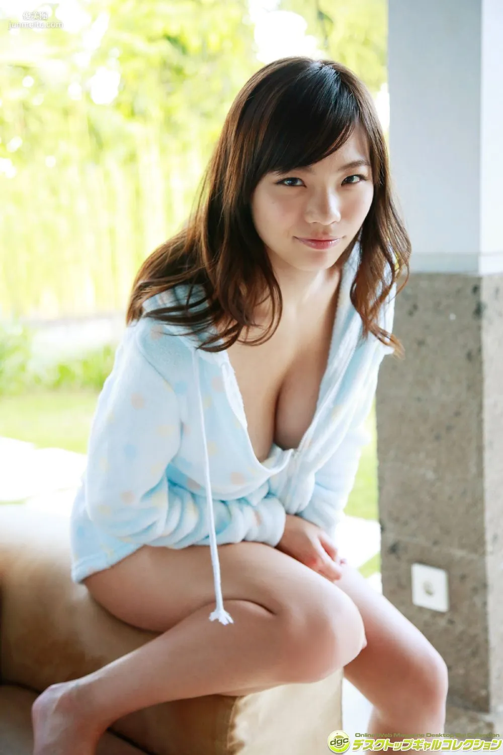 鷹羽澪《99センチIカップの超乳で人気上昇中!!》寫真集 [DGC] NO.1186 84