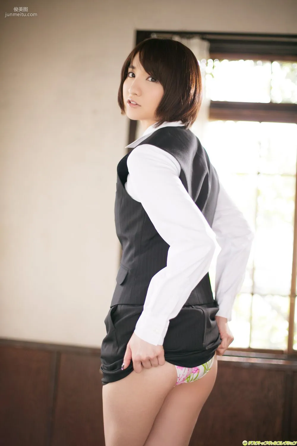尾崎娜娜《ムッチリ、熟した女の身體に》寫真集 [DGC] NO.1143 8