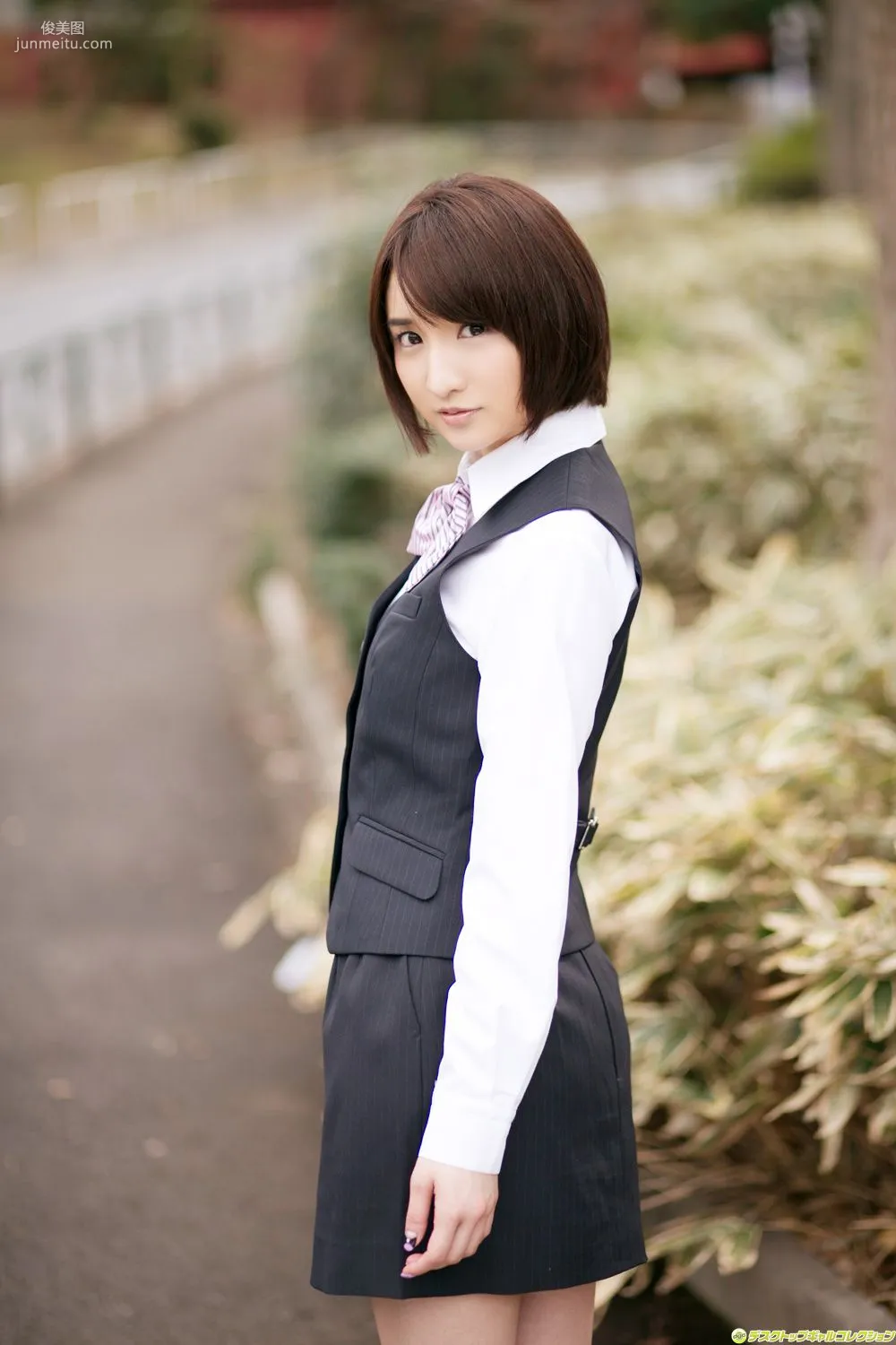 尾崎娜娜《ムッチリ、熟した女の身體に》寫真集 [DGC] NO.1143 3