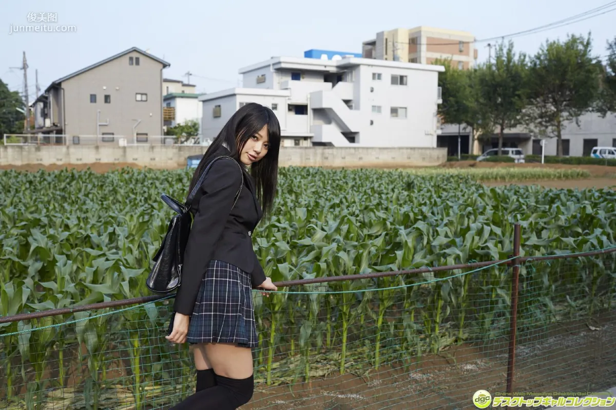 小間千代《迫力のGカップバストとムッチリヒップ!!》写真集 [DGC] NO.1197 4