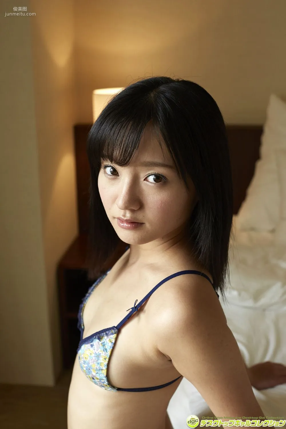 西永彩奈《キュートなロリ顔で人気の清楚系美少女！》寫真集 [DGC] NO.1208 25