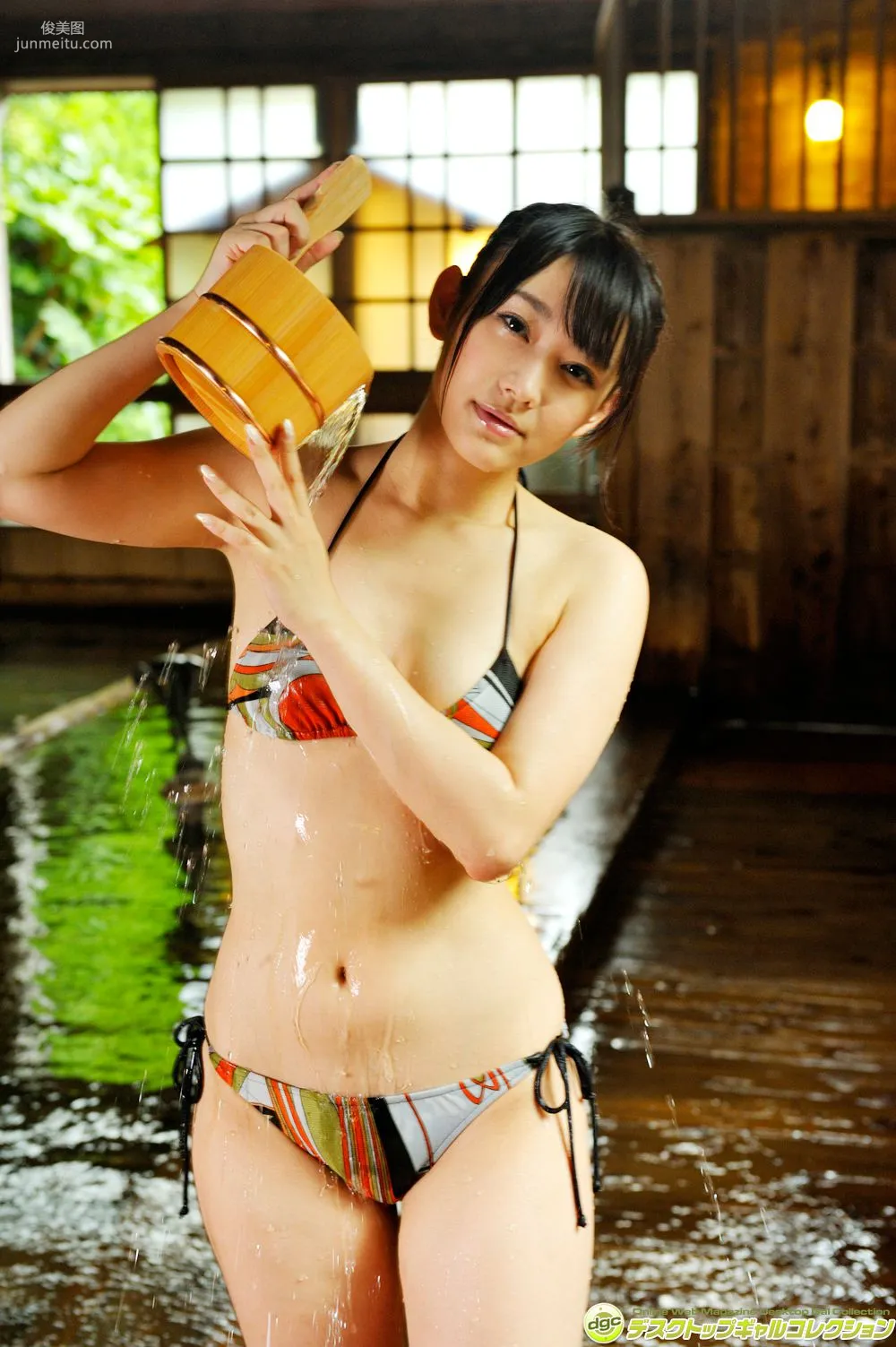 西野翔《最近は、若妻役が多くなったベテラン女優!》寫真集 [DGC] NO.1189 50