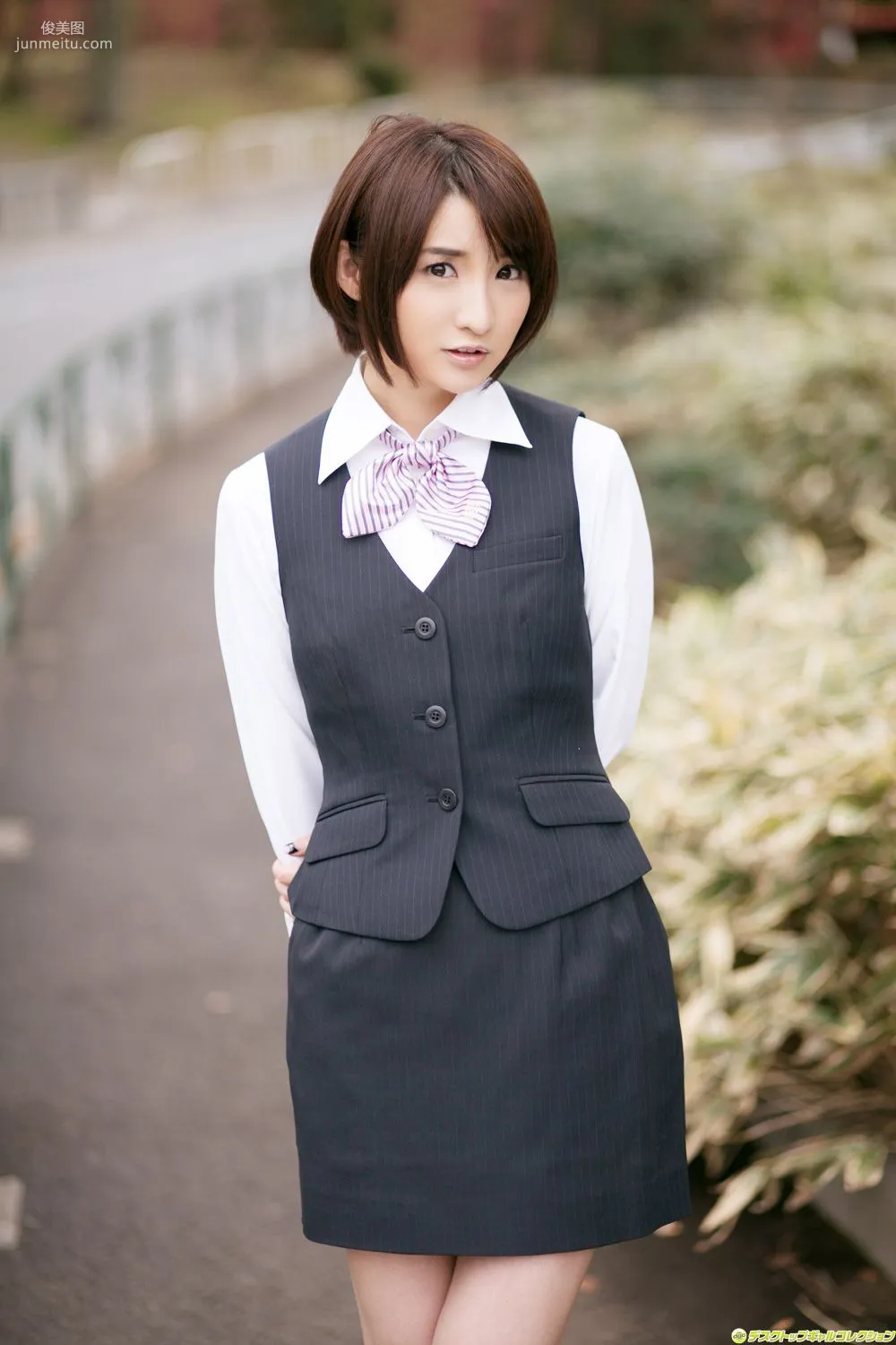 尾崎娜娜《ムッチリ、熟した女の身體に》寫真集 [DGC] NO.1143 2