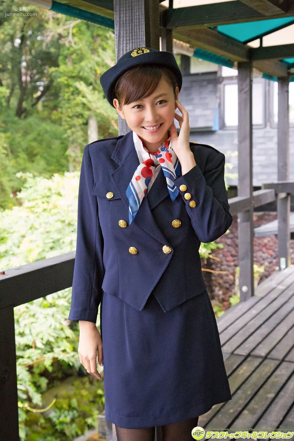 杉原杏璃《洗練されたボディを持つグラビアクイーン!》寫真集 [DGC] NO.1209 42