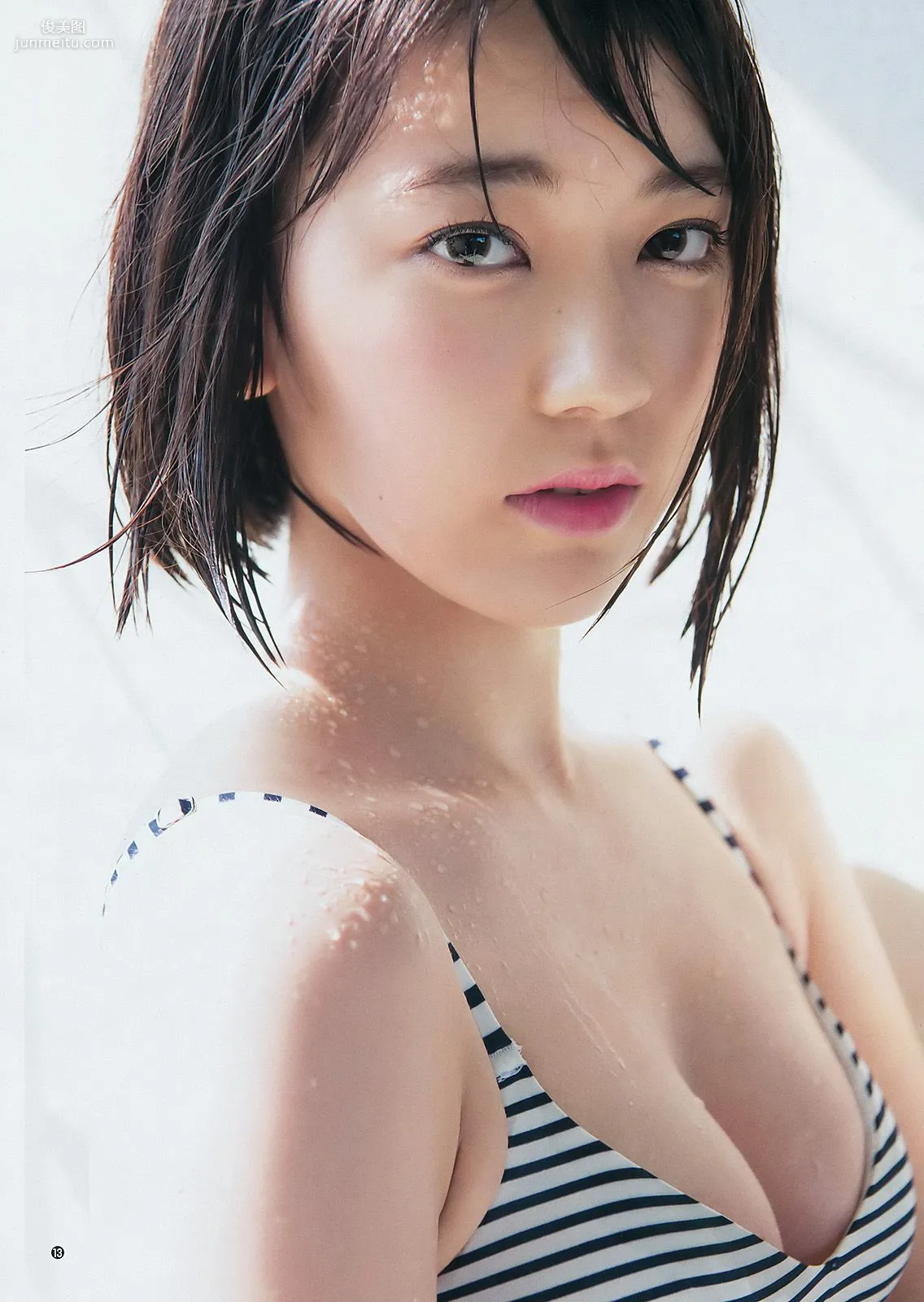 宮脇咲良 えなこ [Weekly Young Jump] 2017年No.05-06 寫真雜志 8
