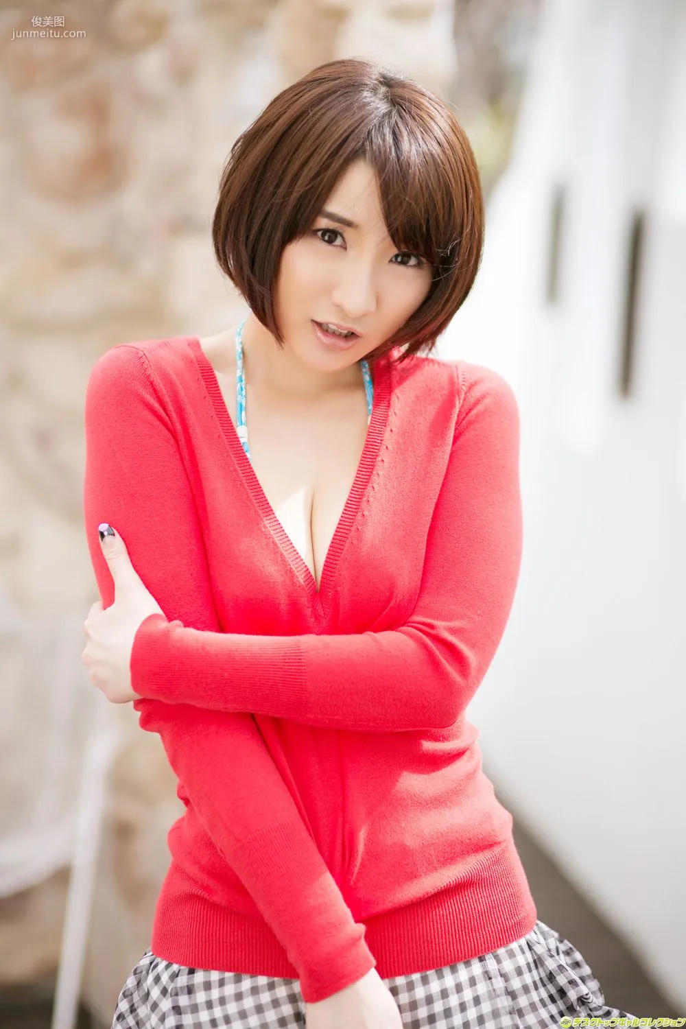尾崎娜娜《ムッチリ、熟した女の身體に》寫真集 [DGC] NO.1143 43
