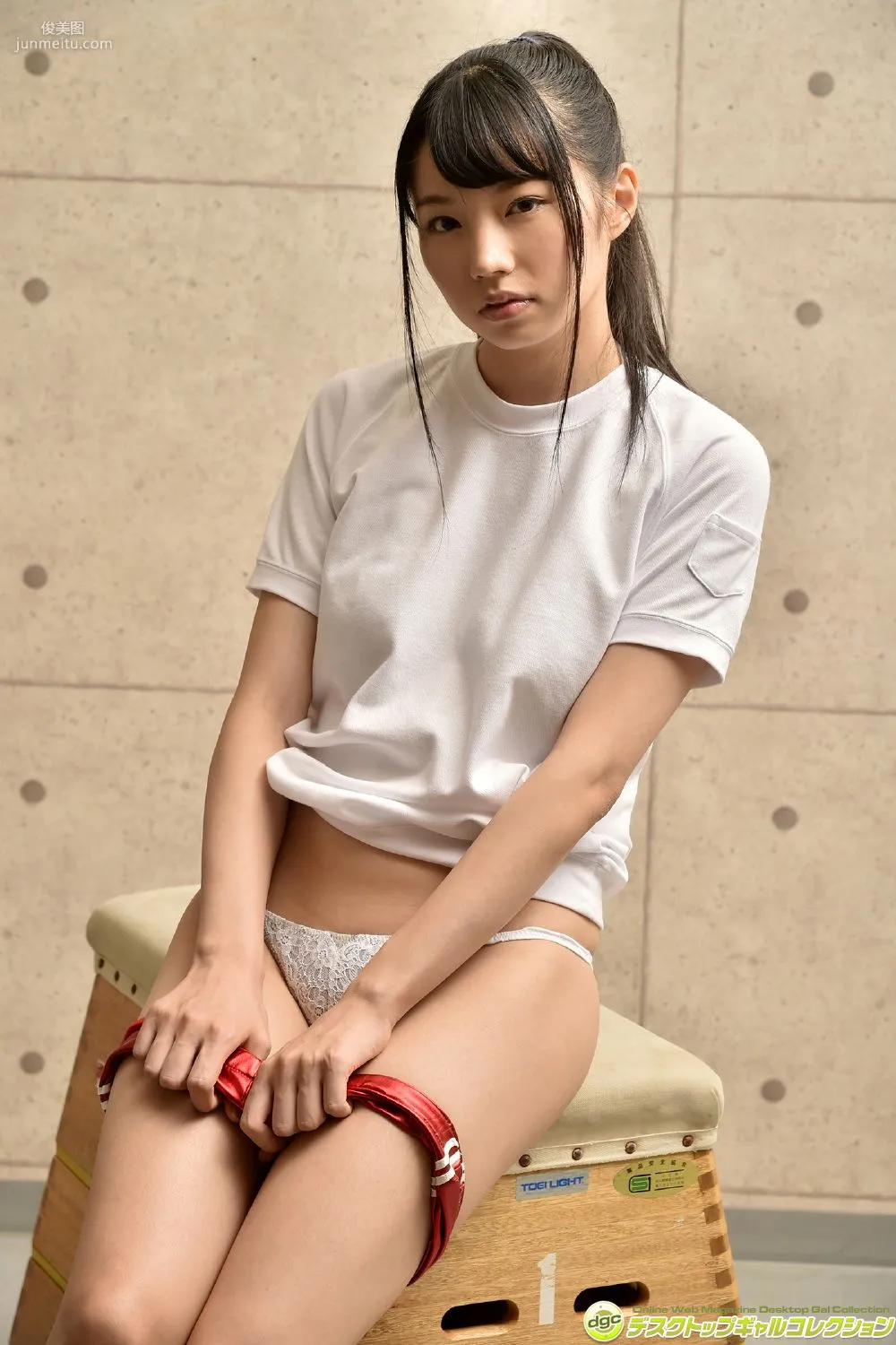 白河優菜《ダンスで鍛えたカラダで大膽ポーズに挑戦!》寫真集 [DGC] NO.1215 85