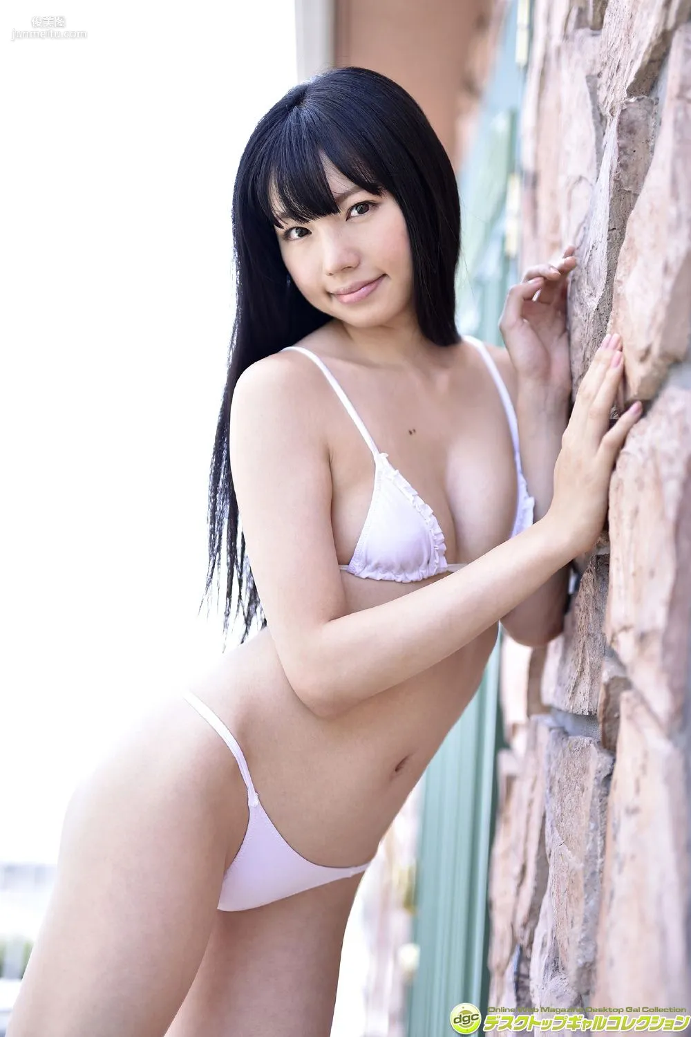 白河優菜《ダンスで鍛えたカラダで大膽ポーズに挑戦!》寫真集 [DGC] NO.1215 46