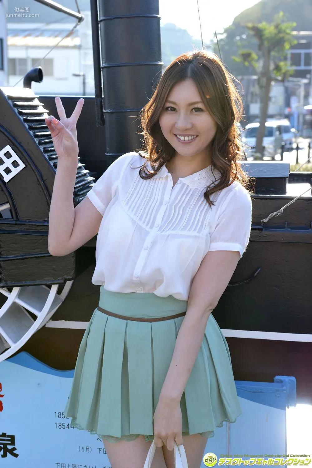 辰巳ゆい《長身、美腳、ナイスバディ…美しきRQ!!》寫真集 [DGC] NO.1213 1
