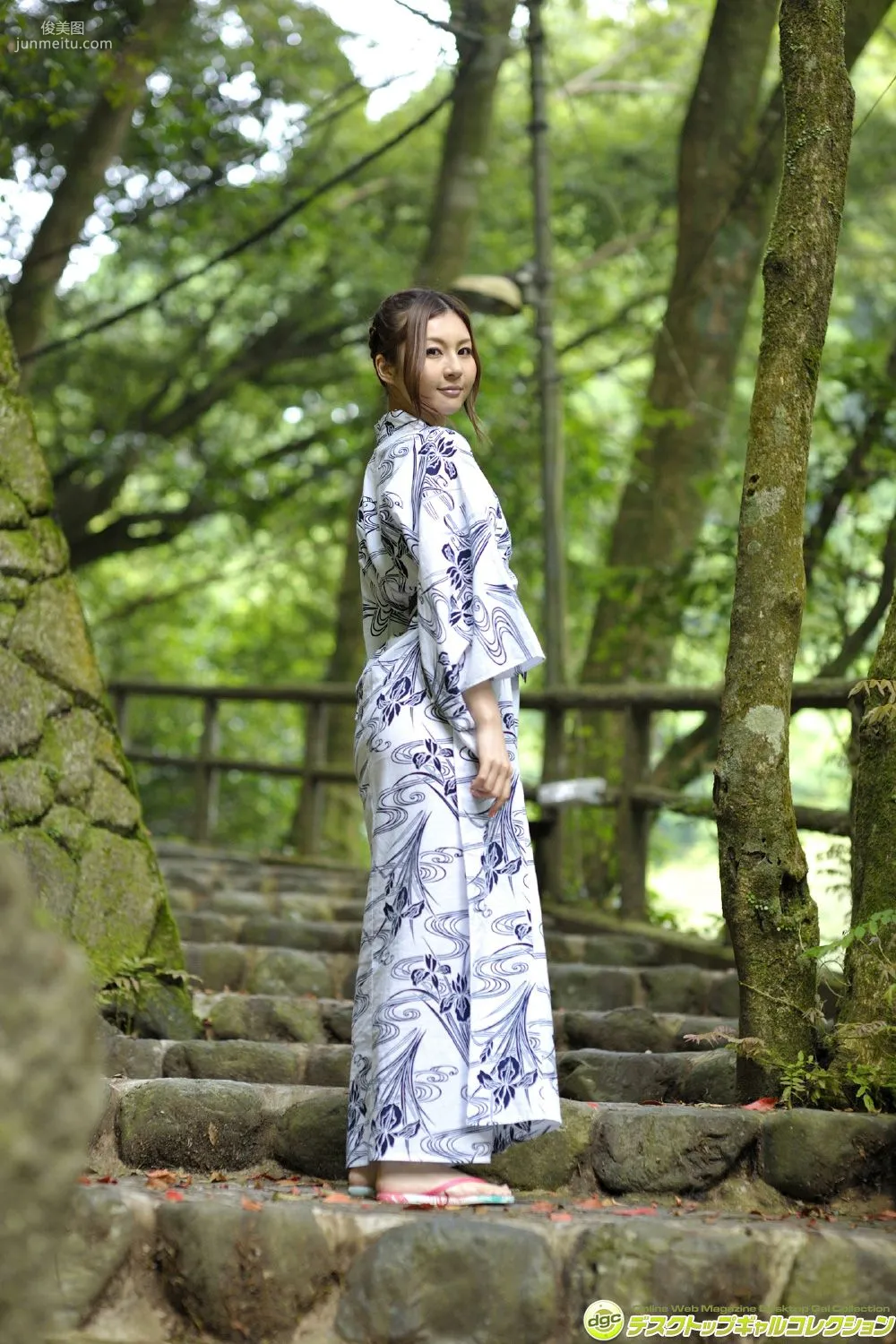 辰巳ゆい《長身、美腳、ナイスバディ…美しきRQ!!》寫真集 [DGC] NO.1213 92