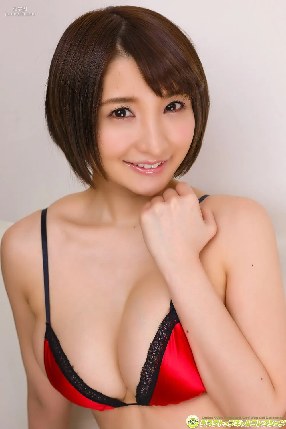 尾崎ナナ《Gカップアイドル!大人の色気を大膽表現!》寫真集 [DGC] NO.1227 9